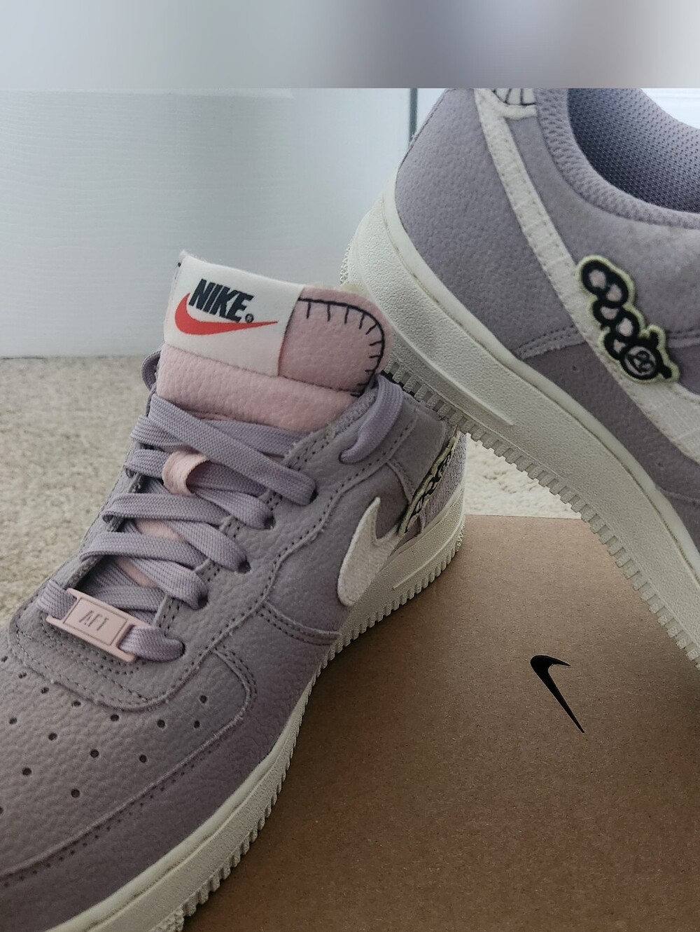 Nike Women's Air Force 1 '07 SE "Air Sprung" Size 7.5